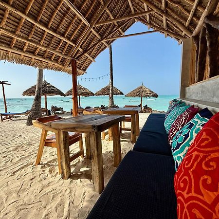 Dhow Beach Boutique Hotel Nungwi Exterior photo