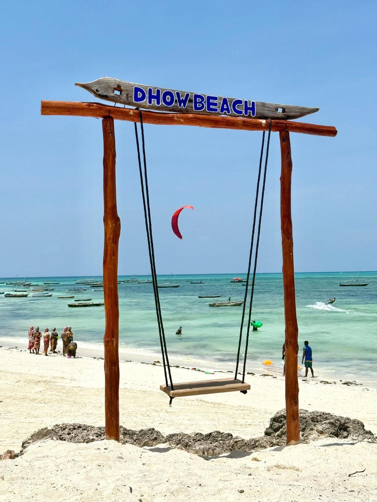 Dhow Beach Boutique Hotel Nungwi Exterior photo